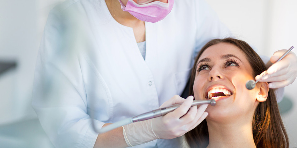 How We Partner with Schools in Tunbridge Wells to Promote Oral Health