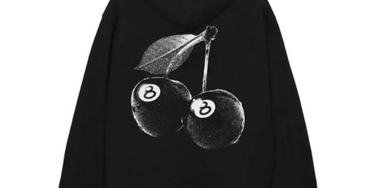 How to Style a Stussy Hoodie Like a Pro