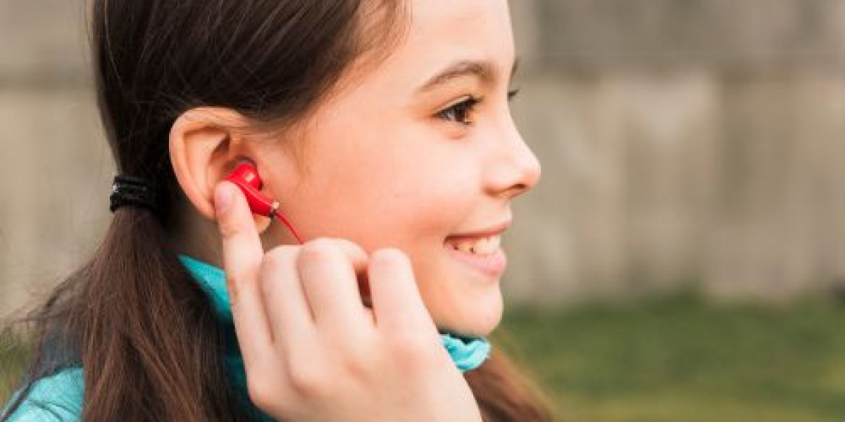 How to Choose the Most Comfortable Ear Plugs for Travel