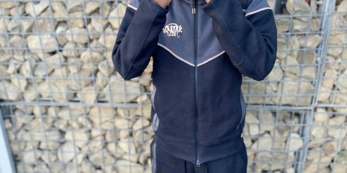 Syna Clothing Redefines the Streetwear Script