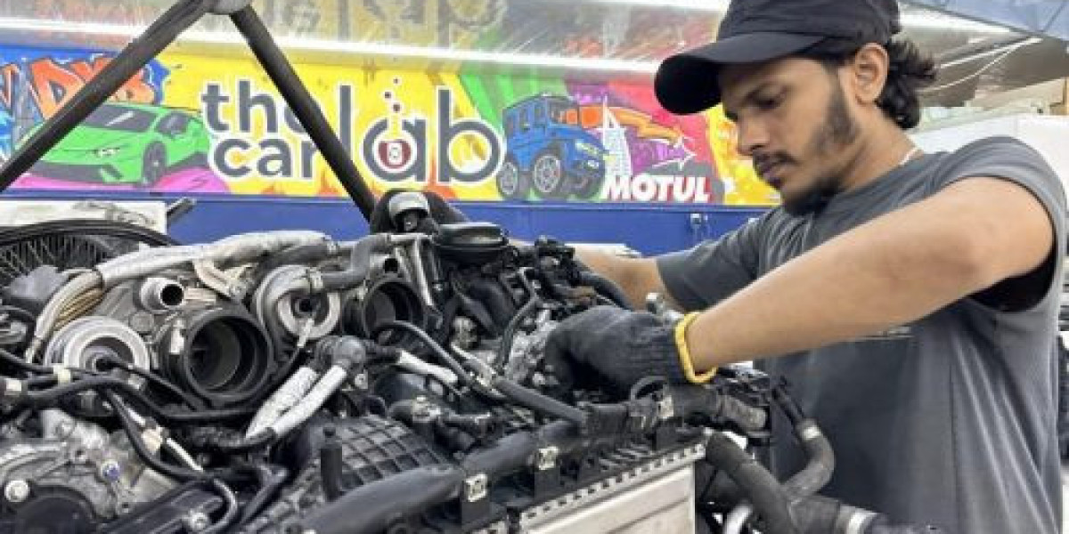 Behind the Bonnet: Expert Tips for Rolls Royce Engine Repair