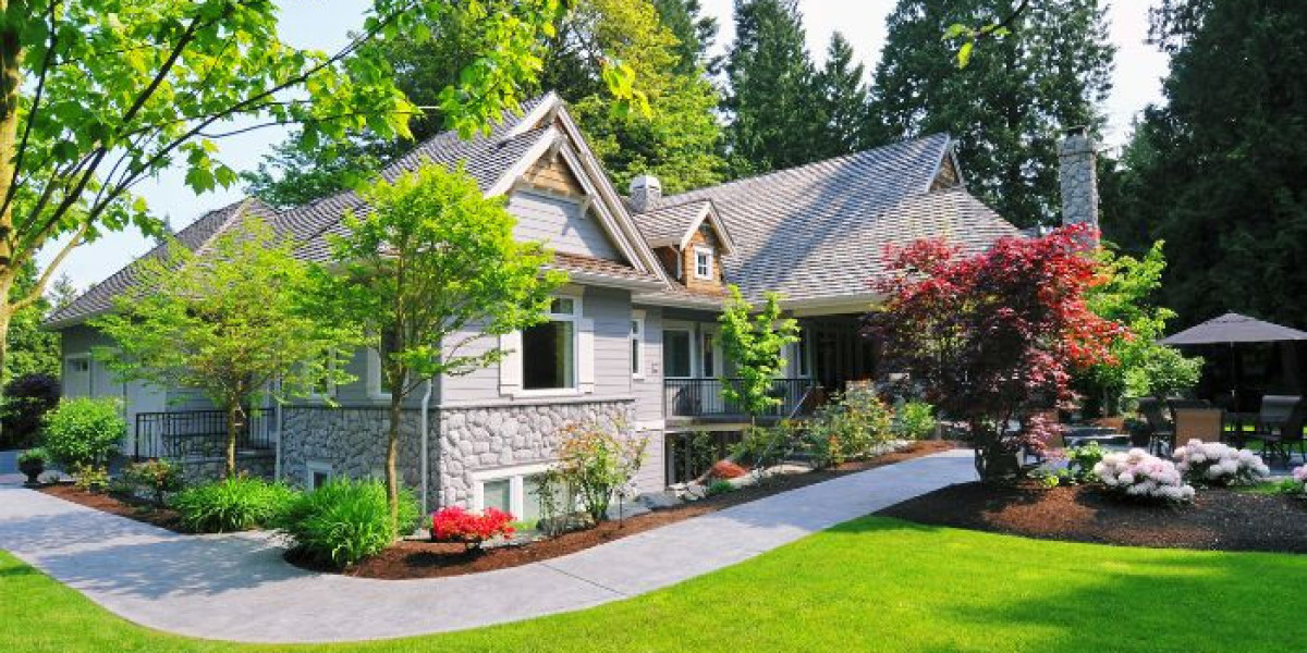 From Colonial Charm to Clean Lines: Picking the Perfect Landscaping Design