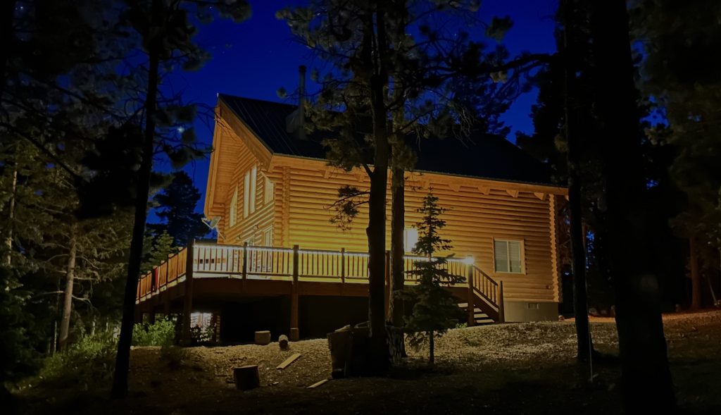 Duck Creek Village Vacation Rentals | Rivas Cabin