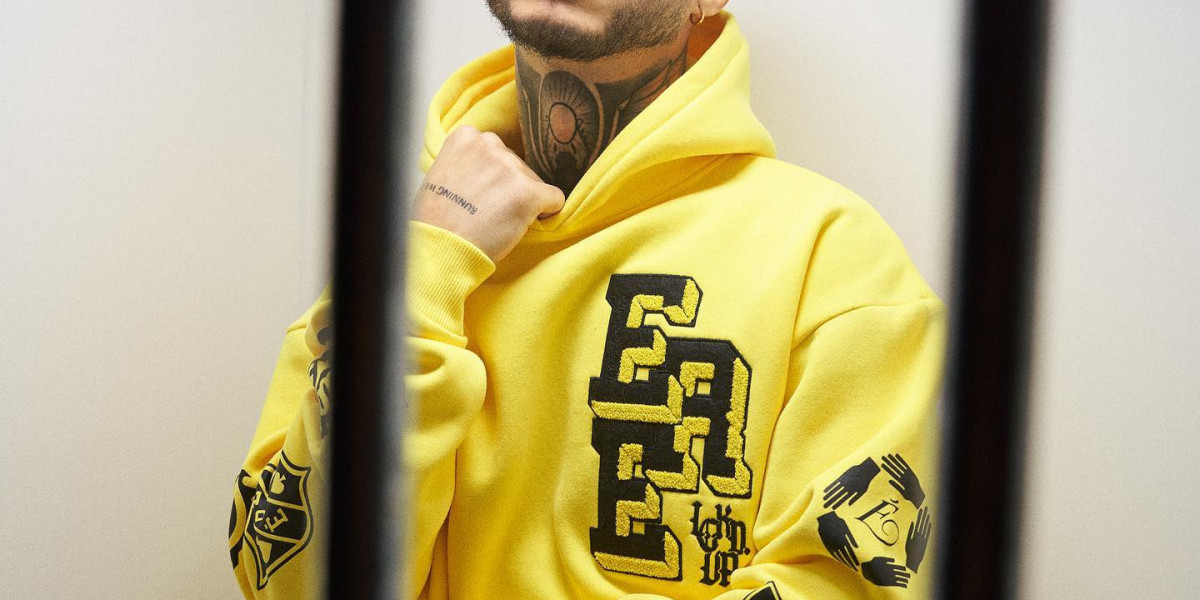Ere Studios Hoodie: Minimalismus trifft auf moderne Streetwear