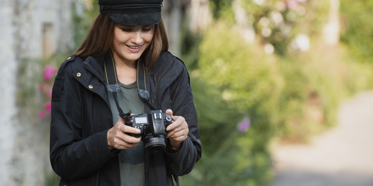 Exploring the Work of Fort Myers Photographers in Southwest Florida