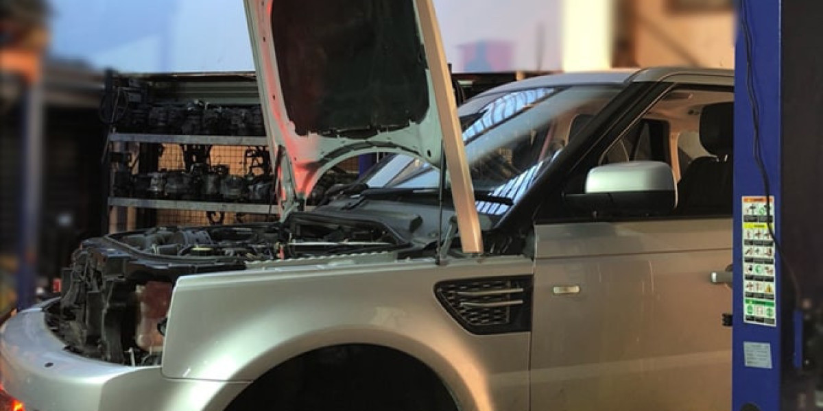 Why Do Drivers Prefer the Range Rover Engine Over Others