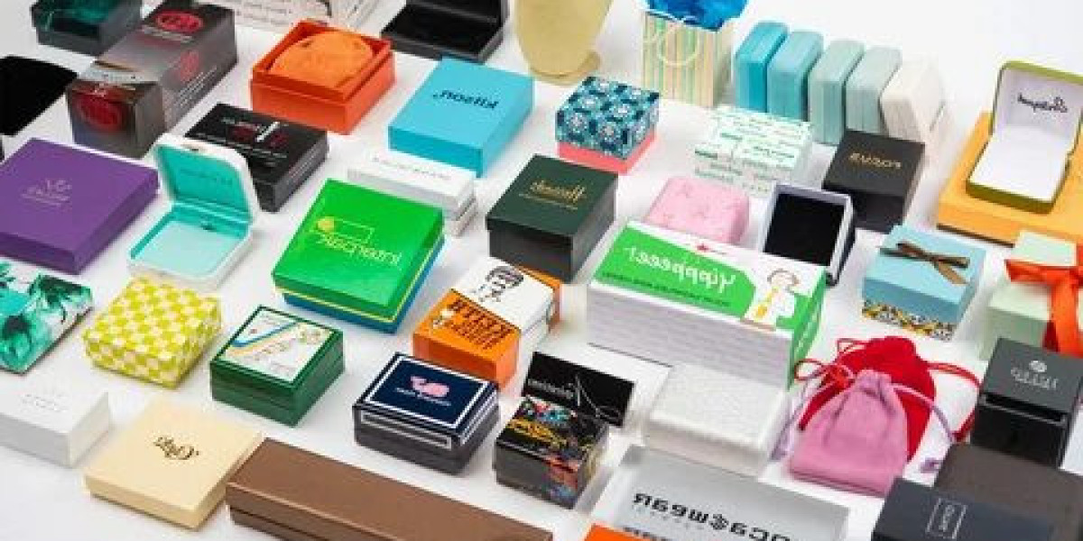 Include Scalable Patterns in Custom Sock Boxes