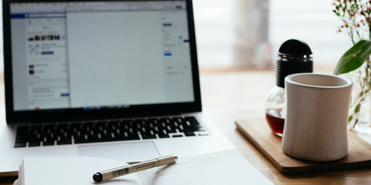 How Does Learning R Studio Improve Your Assignment Writing Skills?