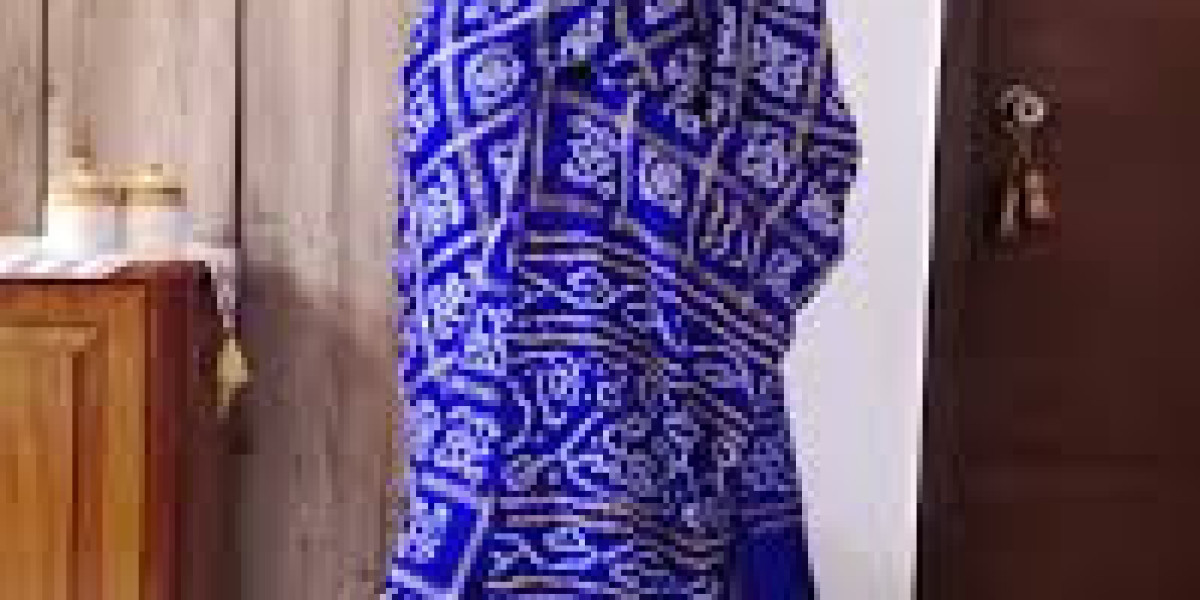 Experience Artistry with Gaji Silk Bandhani Saree from Gulbhahar