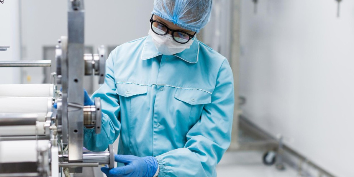 What Are the Environmental Impacts of Using Single-Use vs. Reusable Rigid Sterilization Containers?